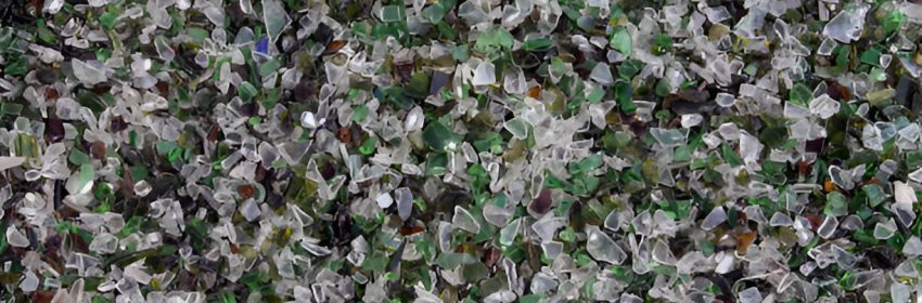 Art of recycling crushed glass chips