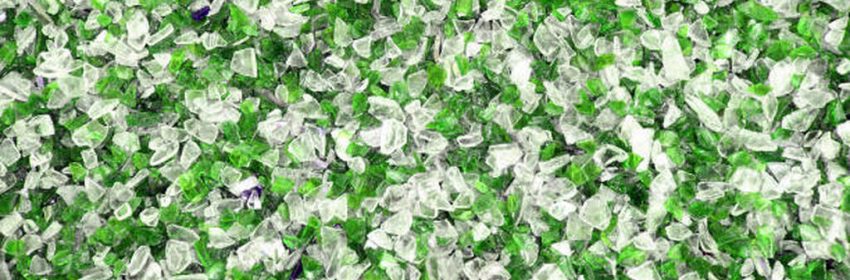 Why Crushed Glass Chips Are Better Than Natural Stone Aggregates