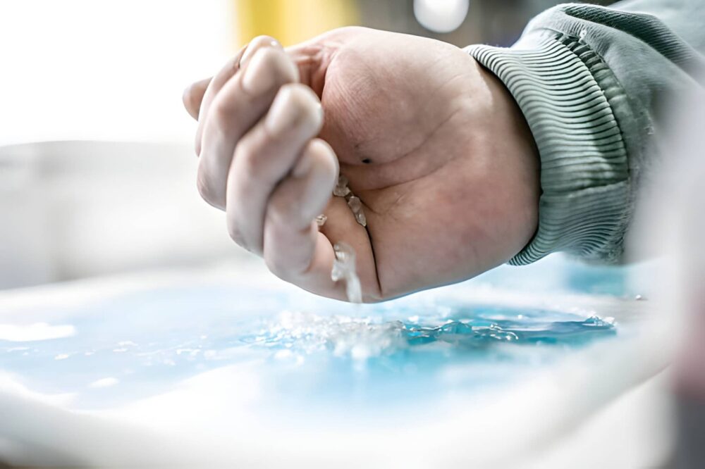 Innovative Ways Architects Are Using Glass Chips in Modern Buildings