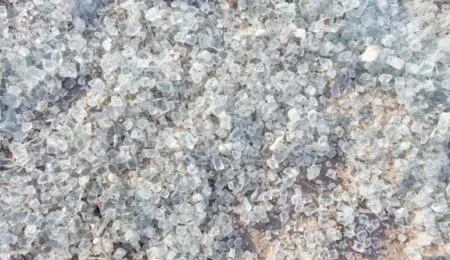 world crushed glass chips
