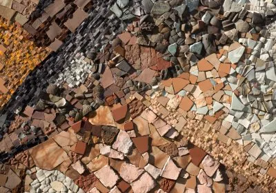 Crushed Mirror Chips vs. Traditional Tiles